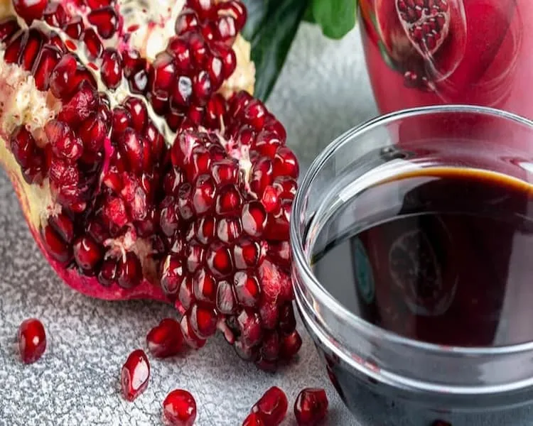 خرید رب انار محلی ترش با قیمت استثنایی