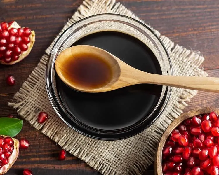 خرید جدیدترین انواع رب انار شیرین